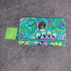 New Vera Bradley Turn Lock Wallet